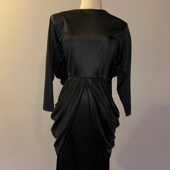 Dresses & Skirts - 70s Vintage Black Villain Cape Dress